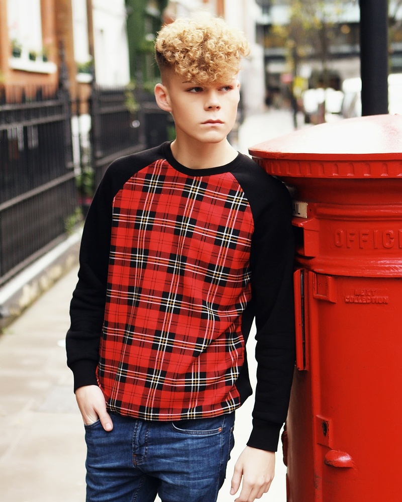 Male model photo shoot of Lewis Edward McCloud in London