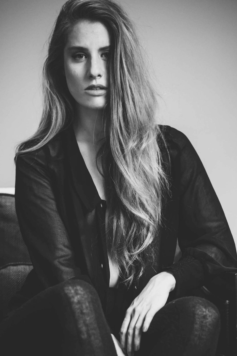Female model photo shoot of Christina Alisa