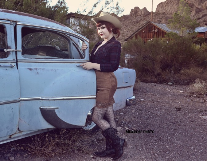 Female model photo shoot of Monrose Photo in Nelson, Nevada