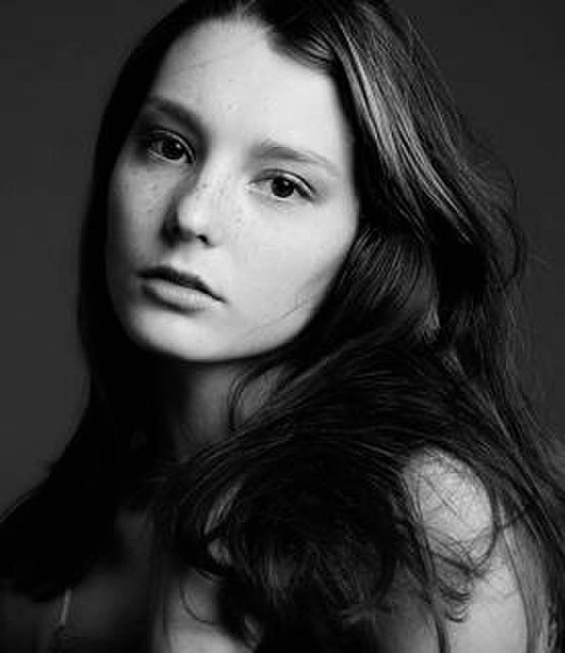 Female model photo shoot of Schanelle Helt
