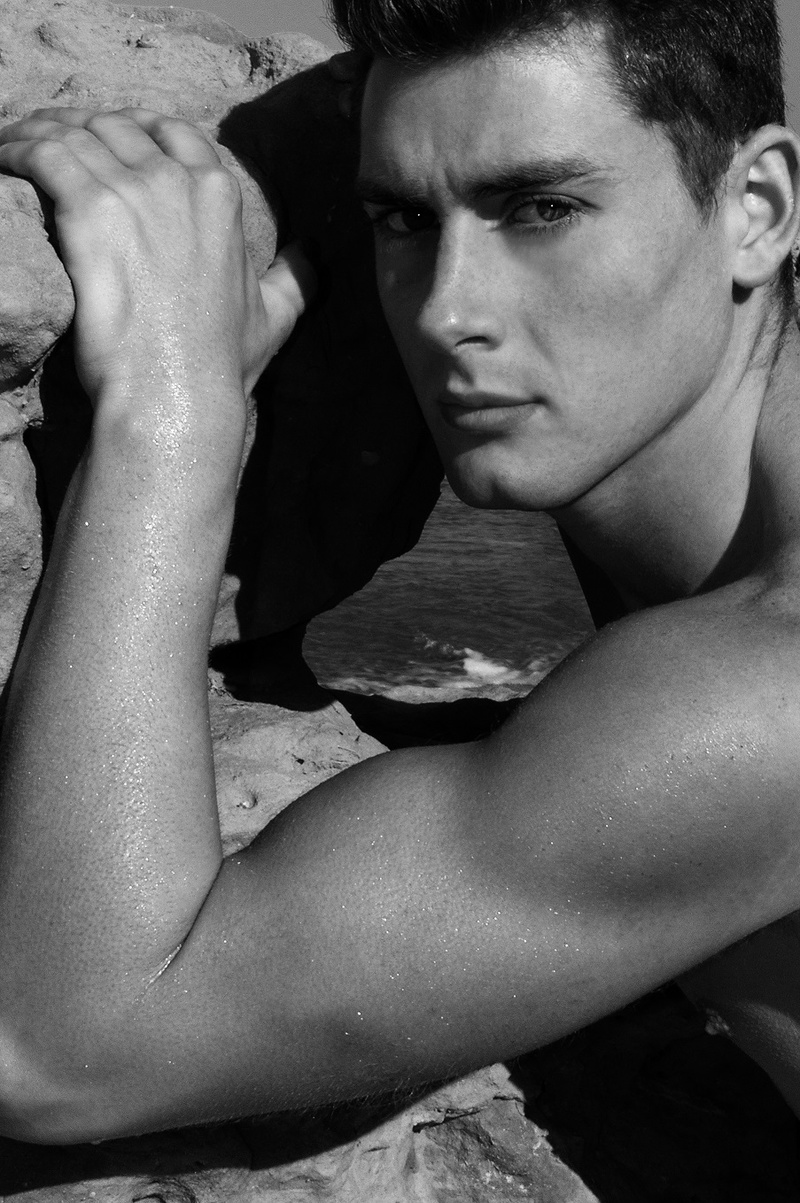 Male model photo shoot of Manuele Del Vigo
