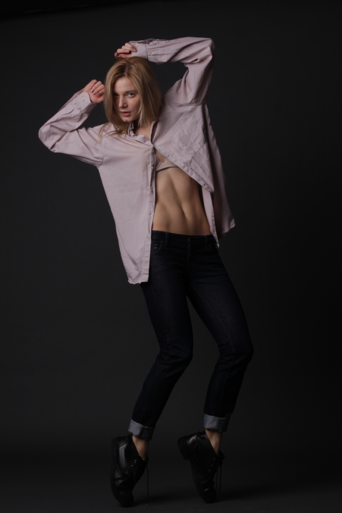 Female model photo shoot of Tetiana Khrapach