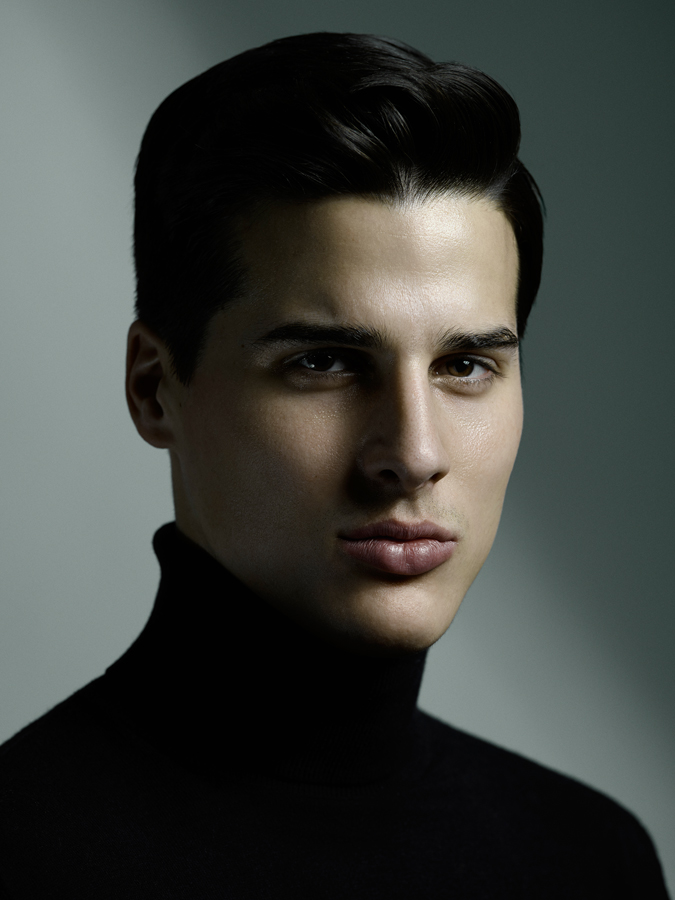 Male model photo shoot of Sasha Onyshchenko