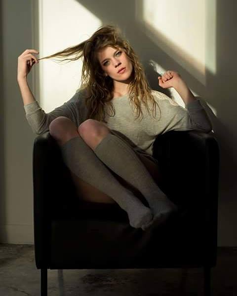 Female model photo shoot of ashliilaine in Surreal Studios