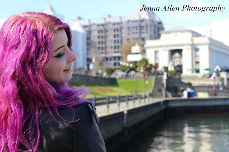 Female model photo shoot of Jenna Allen Photography