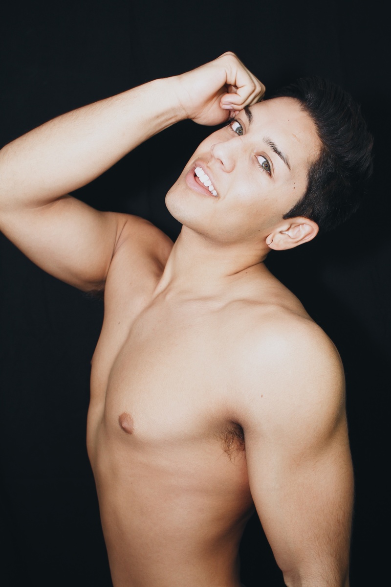 Male model photo shoot of Mathew Leon
