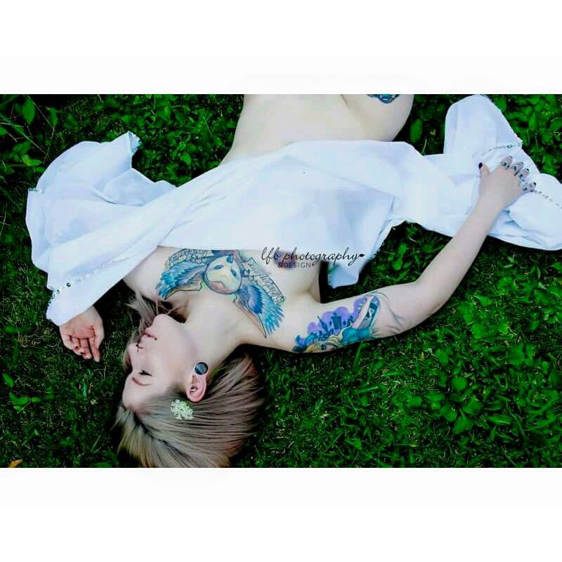 Female model photo shoot of Chi Suicide 