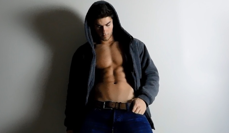 Male model photo shoot of AlexFernandezLD