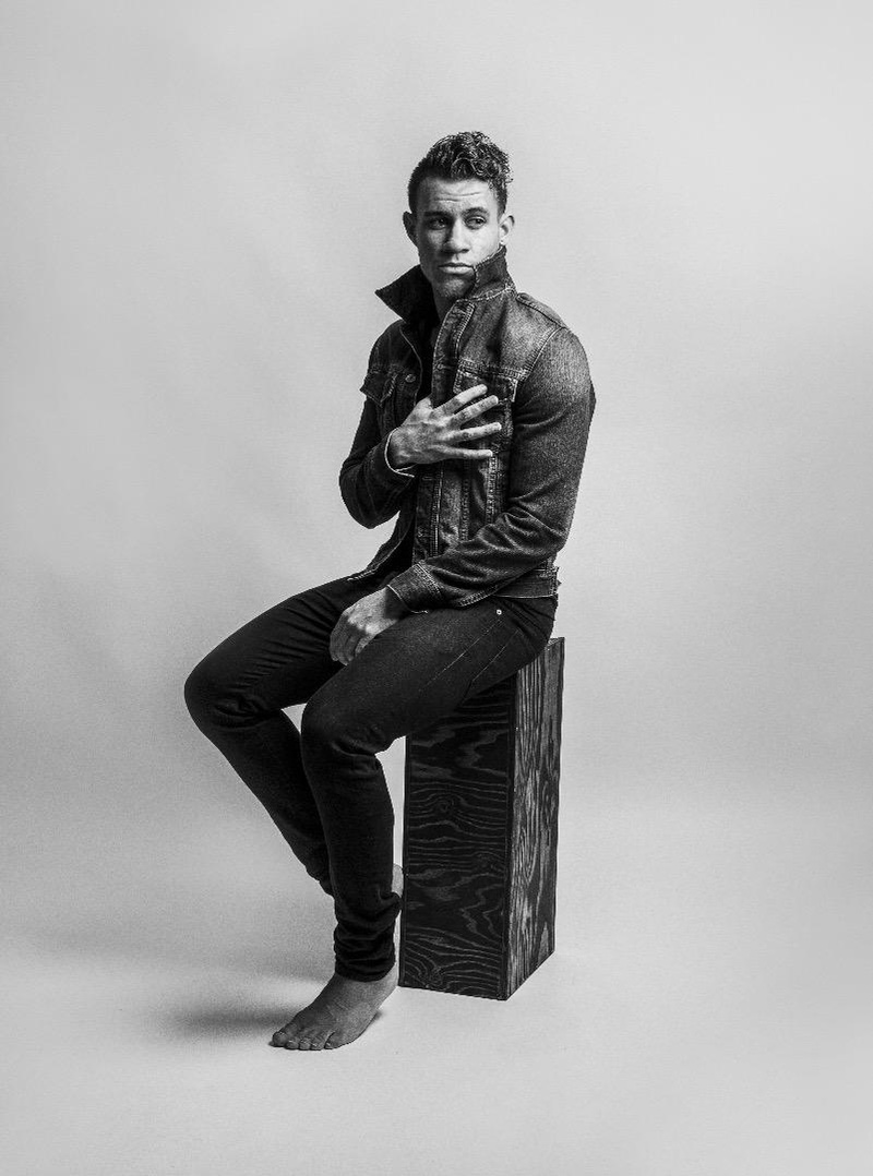 Male model photo shoot of Romeo Pitters