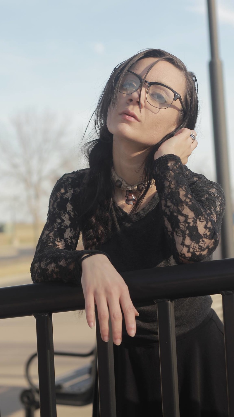Female model photo shoot of MarieRoxanne