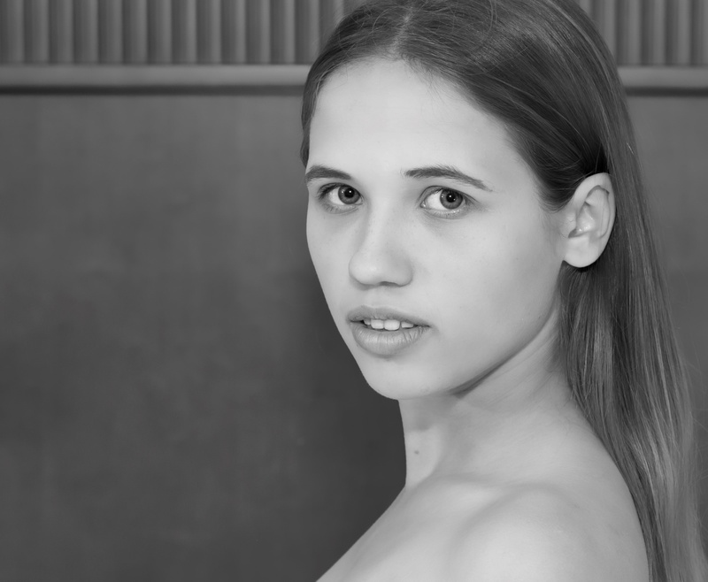 Female model photo shoot of Anastasiia Dotsenko