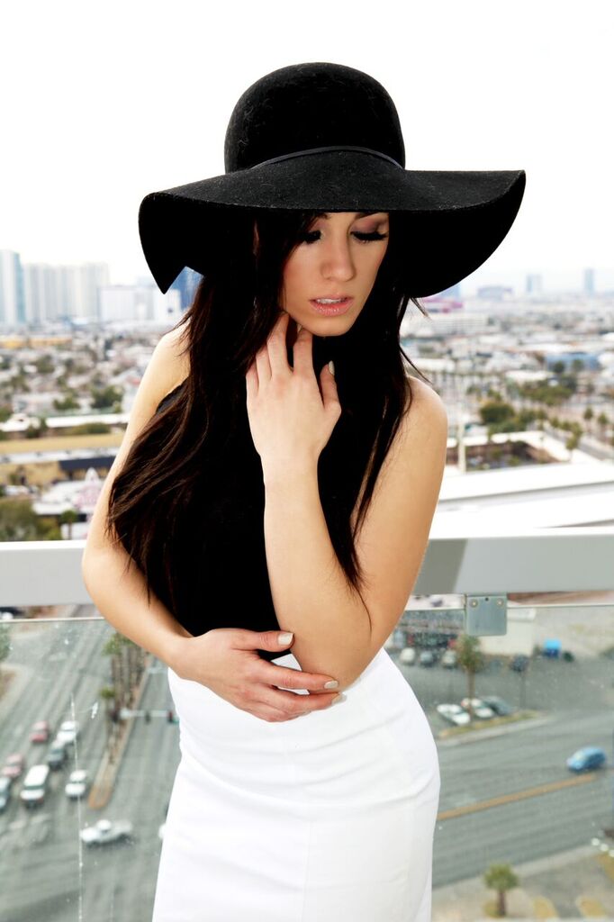 Female model photo shoot of Caitlin Lorelli in Las Vegas, NV