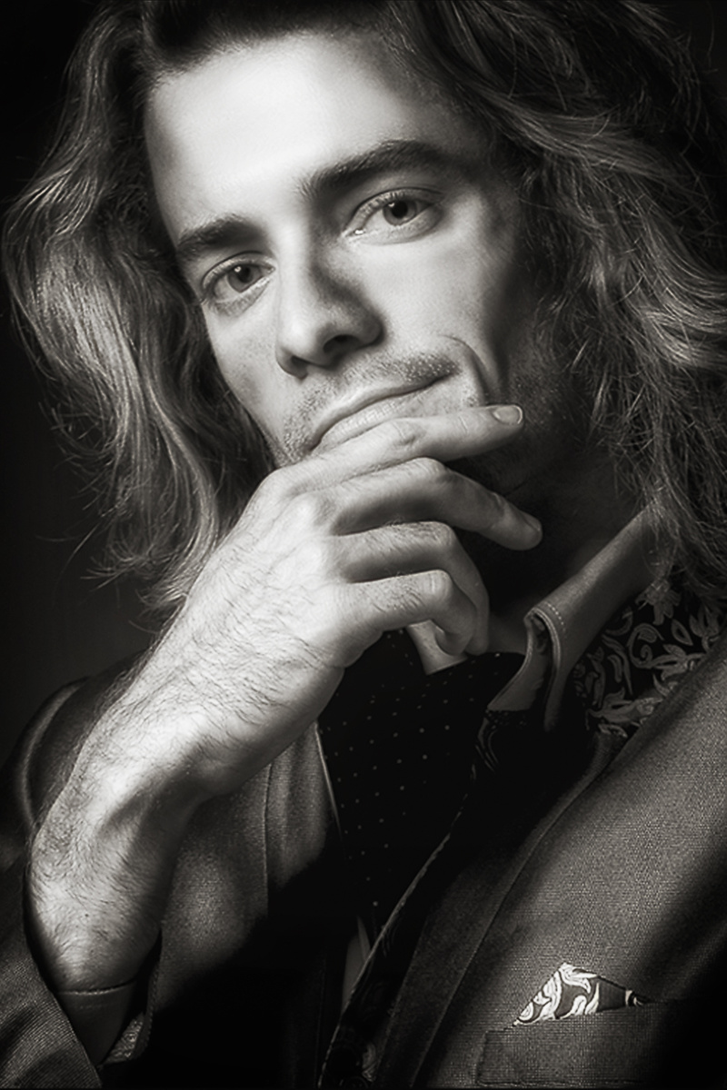 Male model photo shoot of AngeloKlein