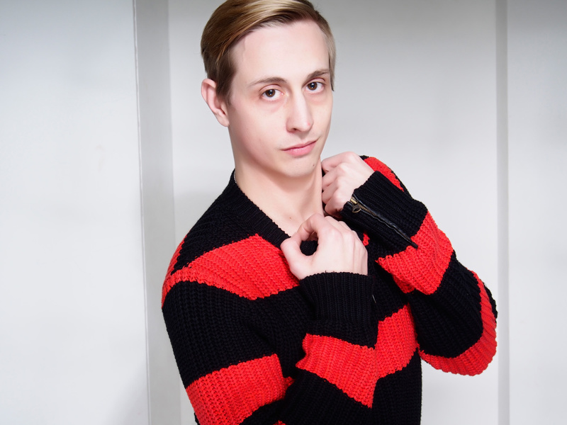 Male model photo shoot of Alex-blainey