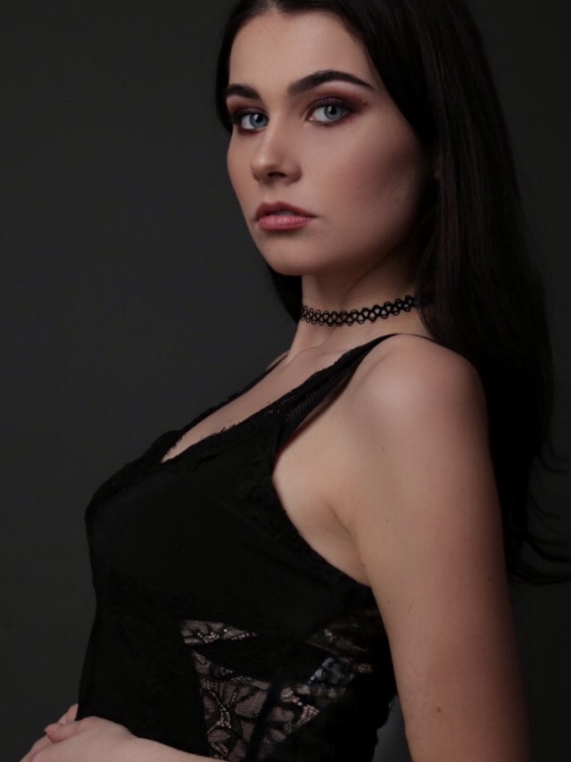 Female model photo shoot of merenkova