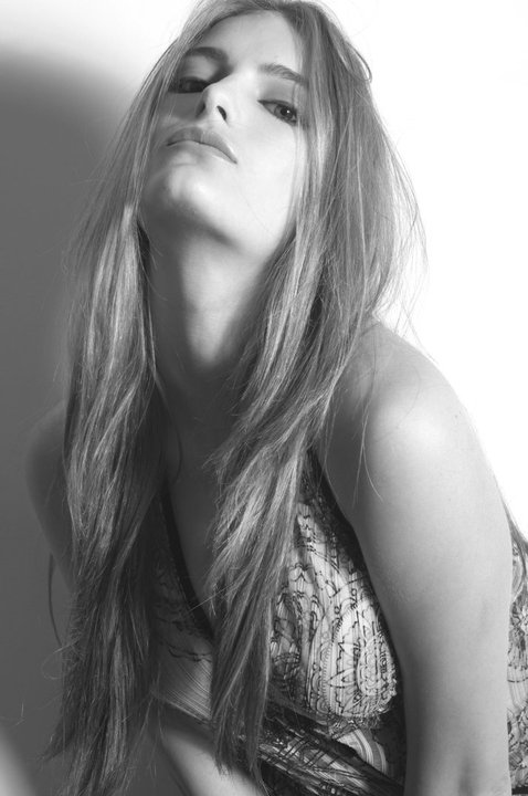 Female model photo shoot of Victoria Dimitrova