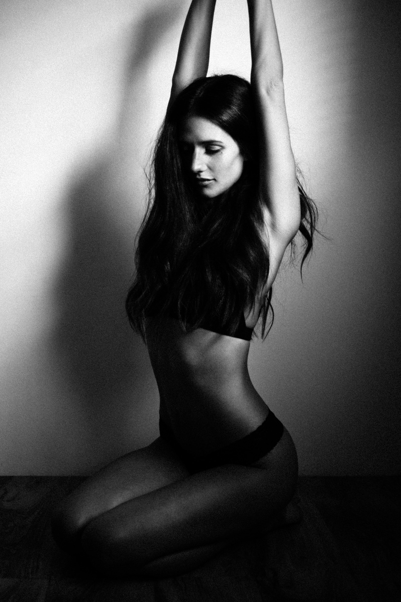 Female model photo shoot of Alexandra Talifero