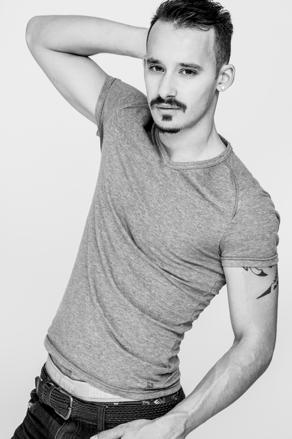 Male model photo shoot of Arnaud Yumiro
