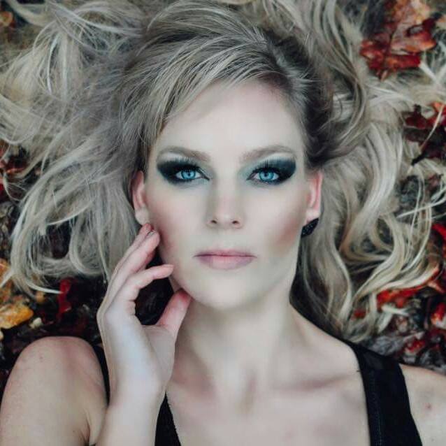 Female model photo shoot of NixC