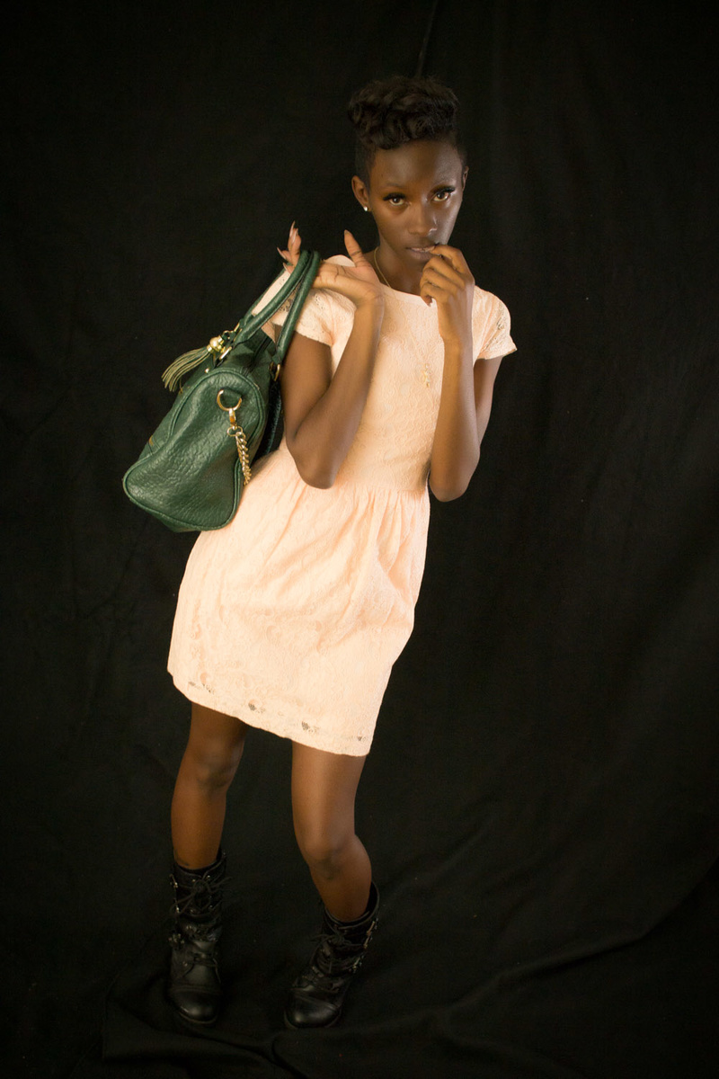Female model photo shoot of EbonyAngel