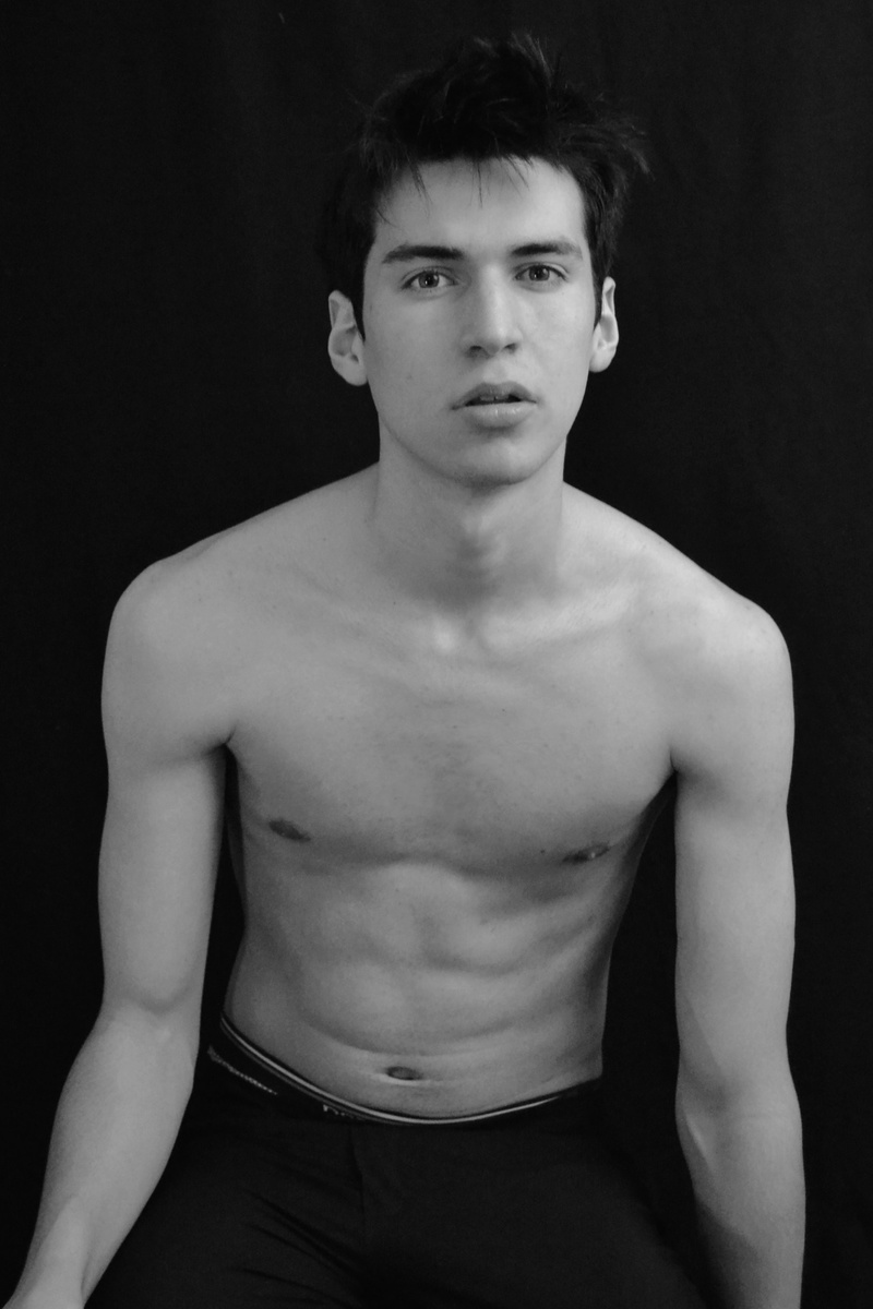 Male model photo shoot of PietroFant