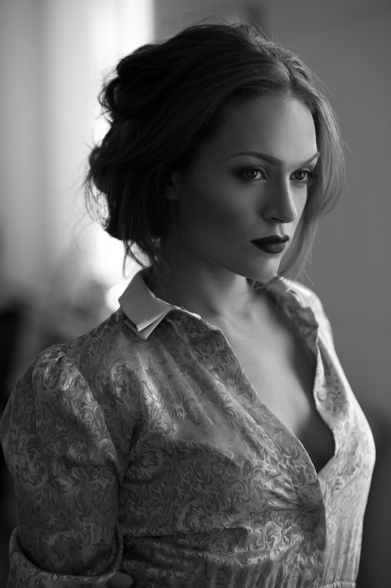 Female model photo shoot of Kate Boyer
