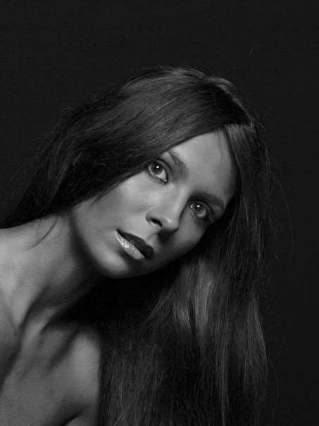 Female model photo shoot of EmmaMaria