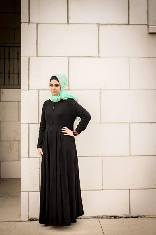 Female model photo shoot of Hijabii Lov3