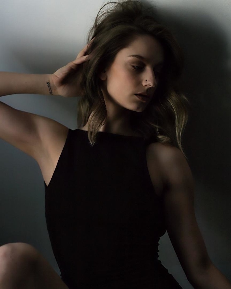 Female model photo shoot of Emmaaalyn