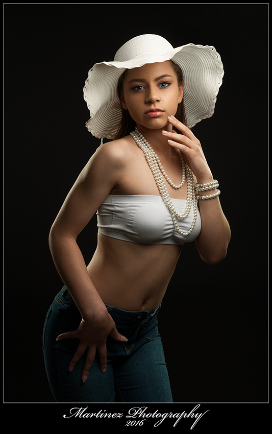 Female model photo shoot of jasiemarie819 by  Martinez Photography