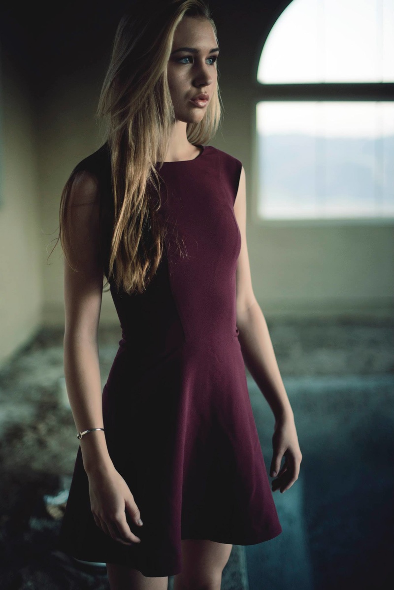 Female model photo shoot of Madison Elizabeth Jones