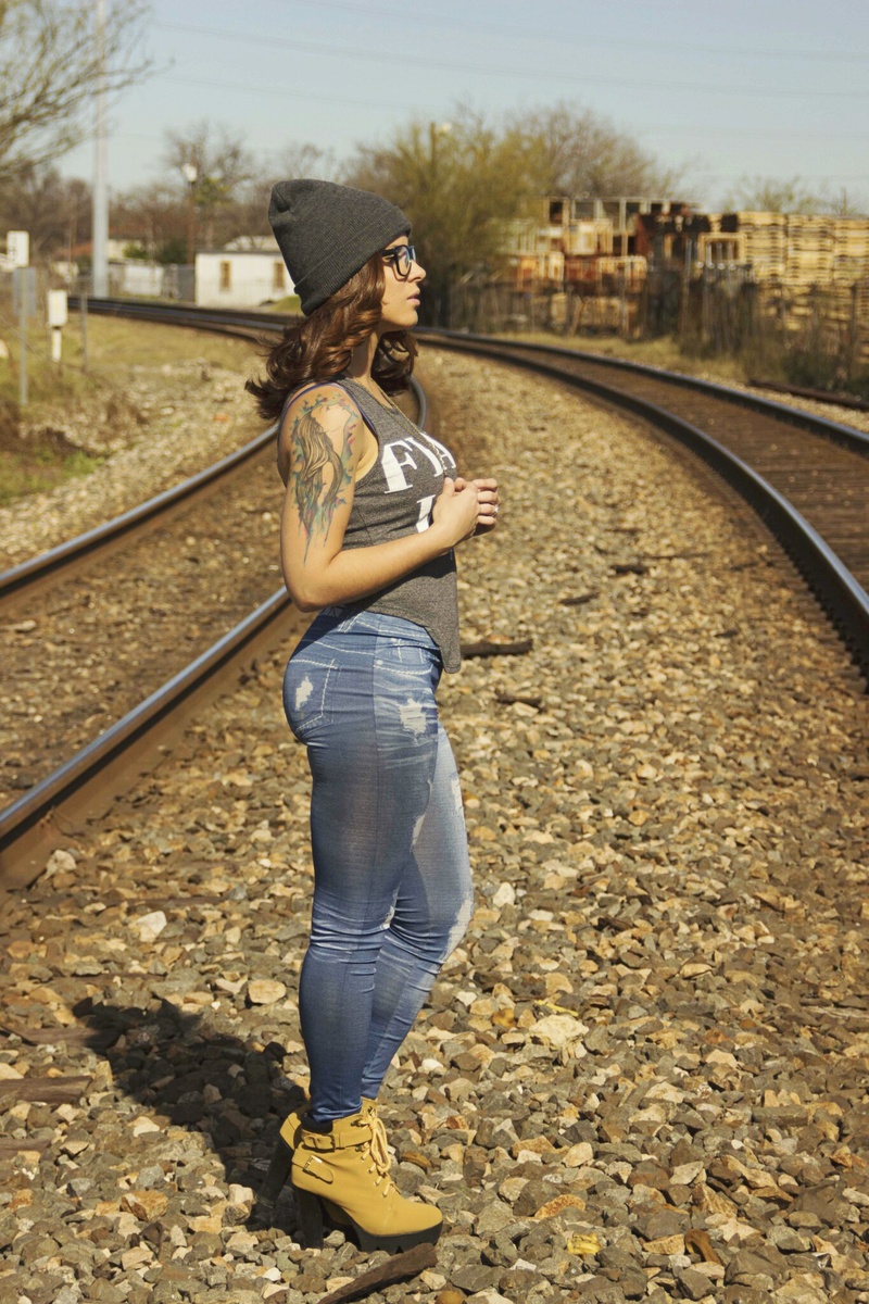 Female model photo shoot of Yeraly Montes in San Antonio, TX