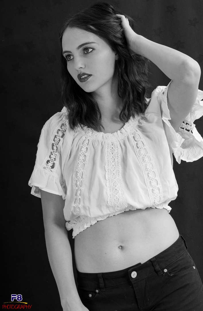 Female model photo shoot of ValarieLarkin in Palestine, Texas