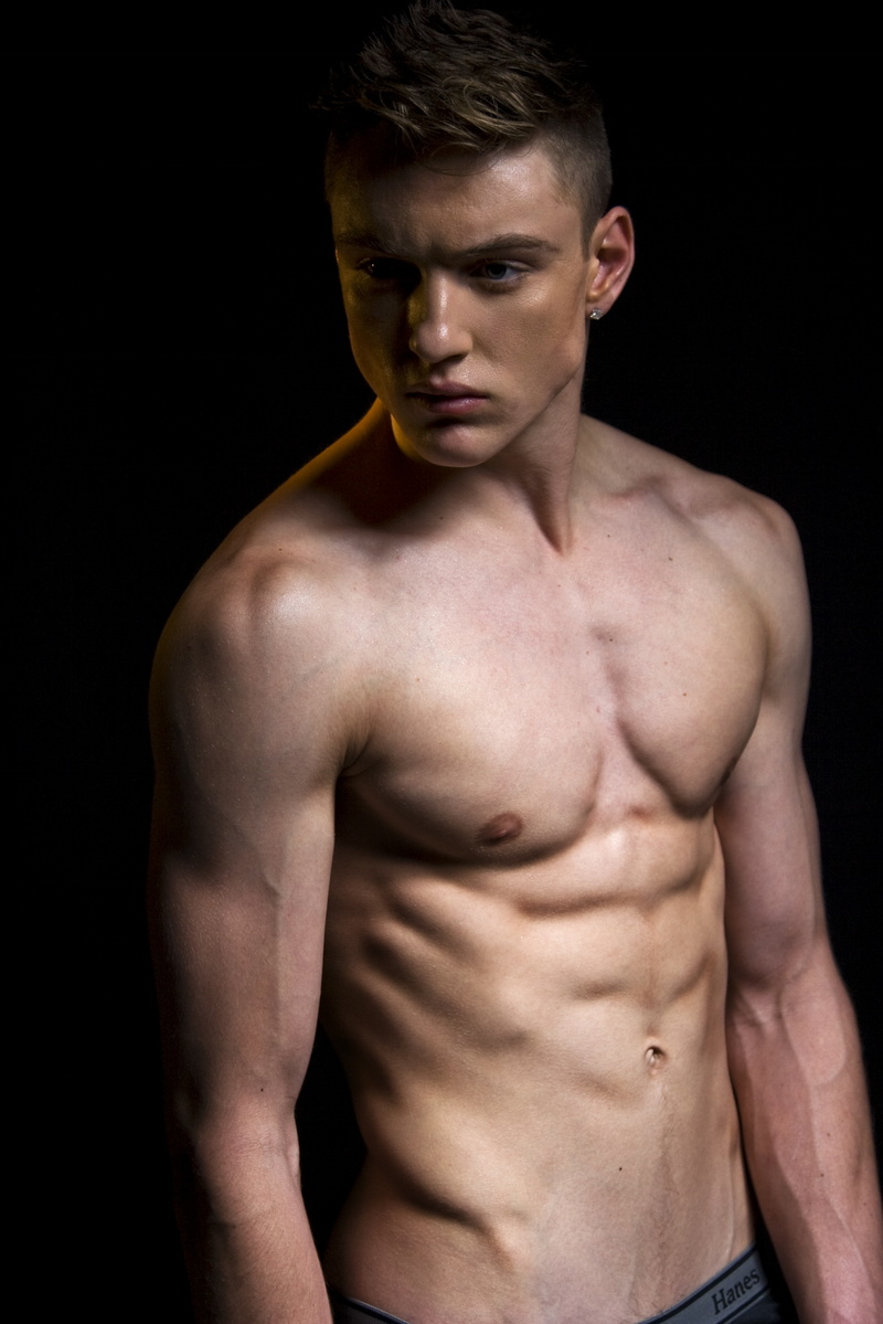 Male model photo shoot of UlyssesStudio
