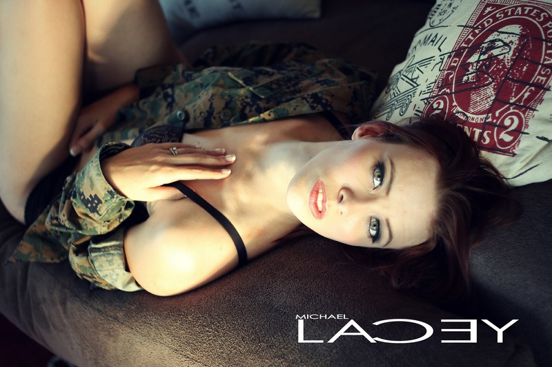 Female model photo shoot of Logan2207