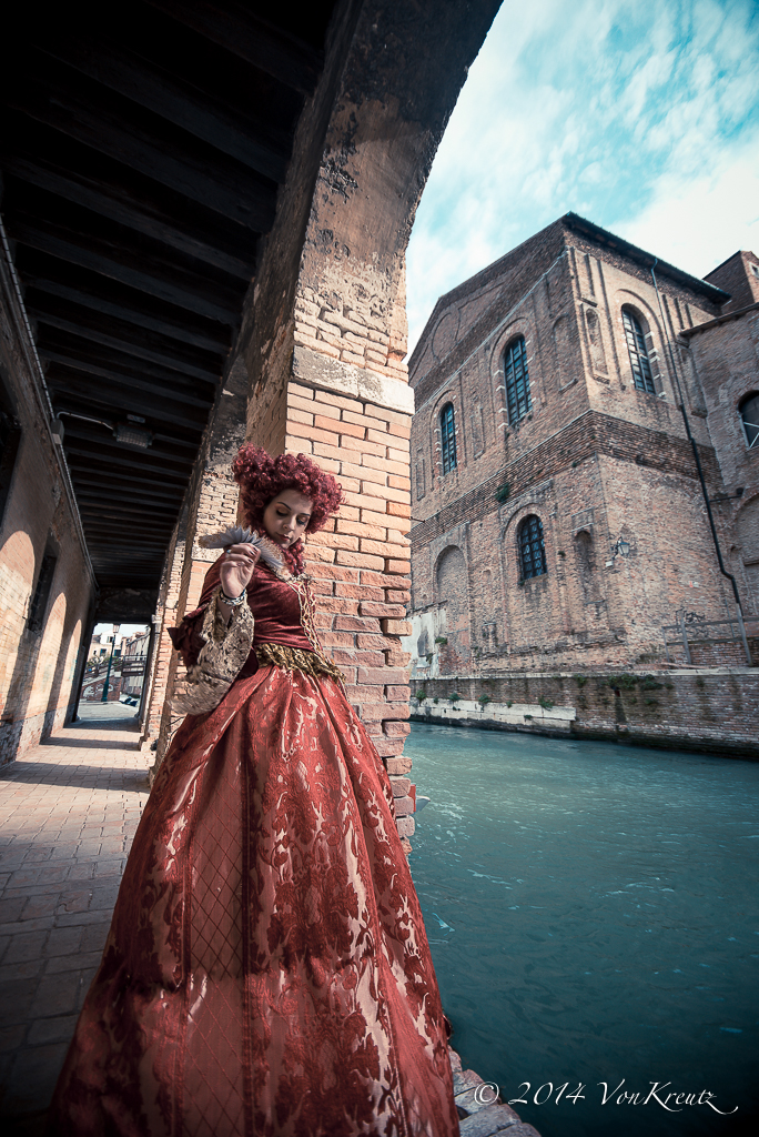 Female model photo shoot of Julia Andraste Taygete in Venice (Italy)