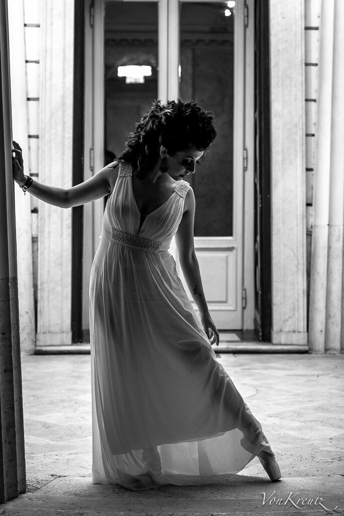 Female model photo shoot of Julia Andraste Taygete in Villa Torlonia - Rome (Italy)