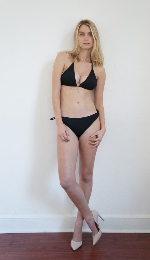 Female model photo shoot of MadisonRussell