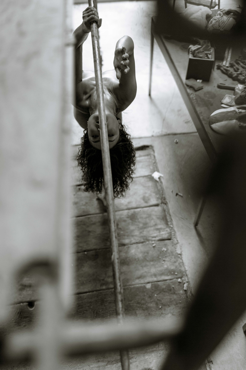 Female model photo shoot of alisonblack by Kumar Clicks in Alison's sculpture studio during remodeling