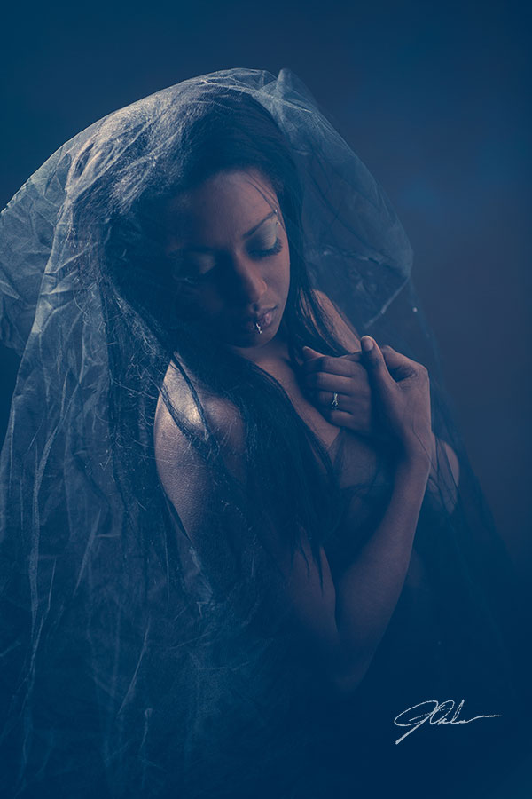 Female model photo shoot of jelizabeth by Housepet in Boise