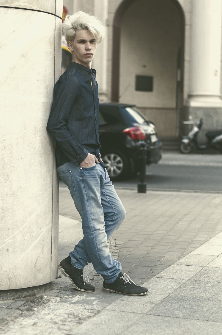 Male model photo shoot of Krzysztof Sowinski in Warsaw