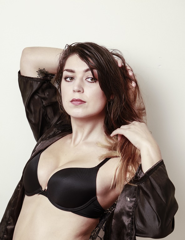 Female model photo shoot of Persia Castellani