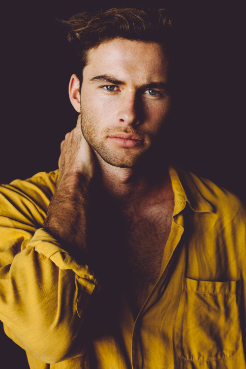 Male model photo shoot of Ryan Bussard