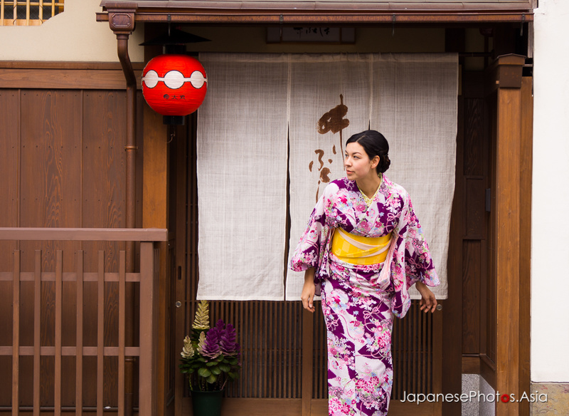 Female model photo shoot of Mariko TSD in Kyoto