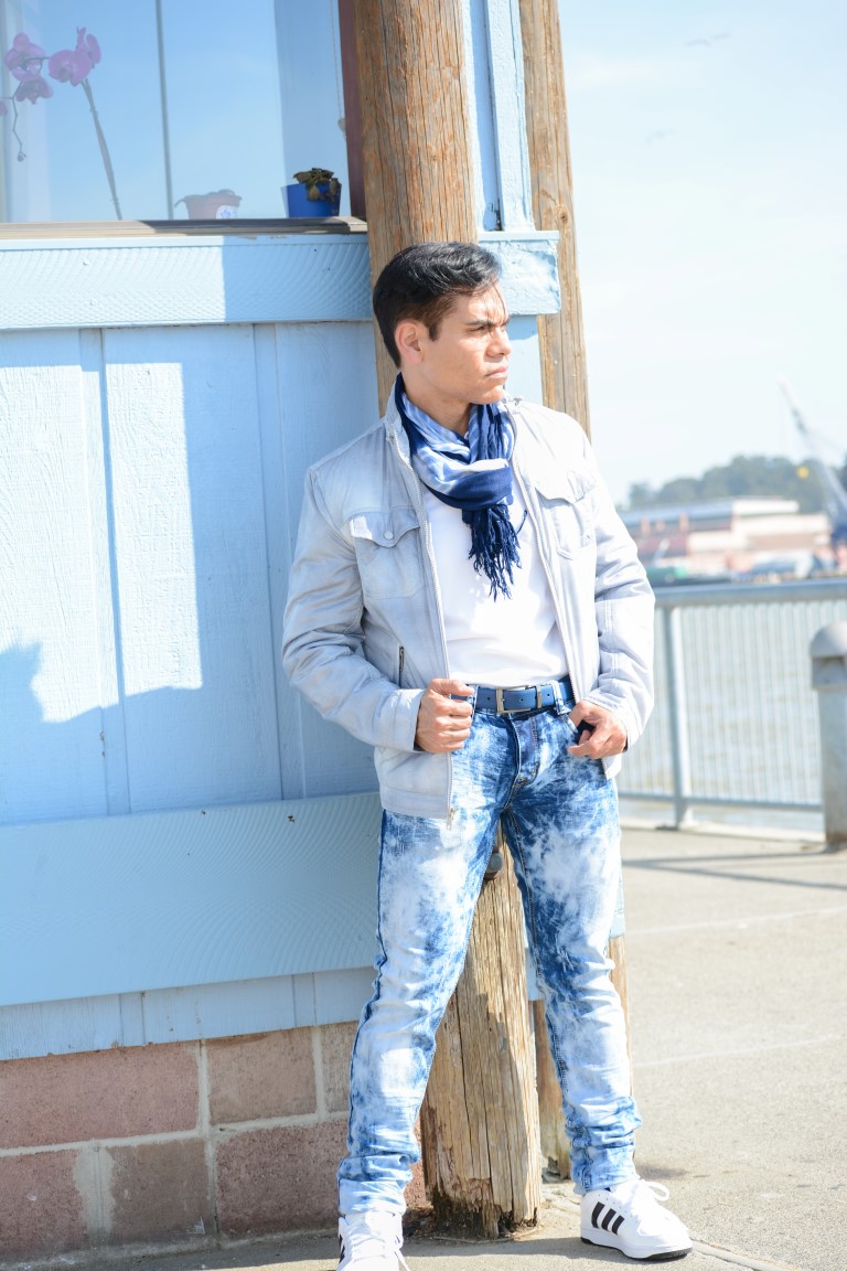 Male model photo shoot of ArtistiCreationS Photography and Marvin Martin Benavides in The City of Vallejo