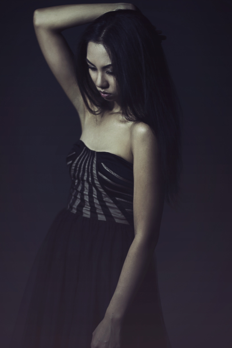 Female model photo shoot of AlidaBonPhotography