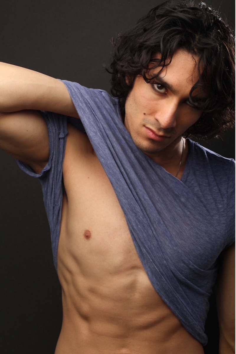 Male model photo shoot of ArturBrisita