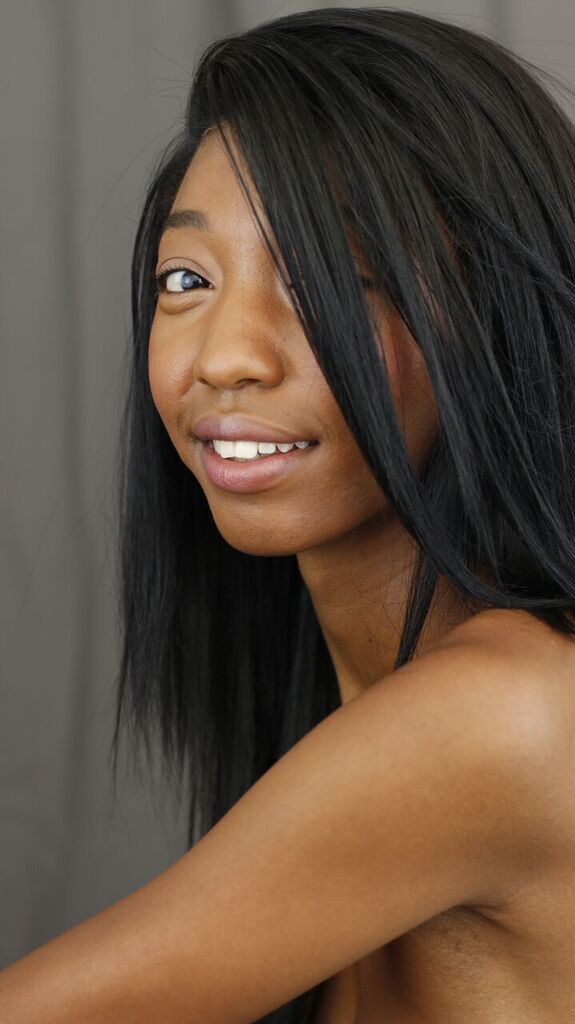 Female model photo shoot of Tanese