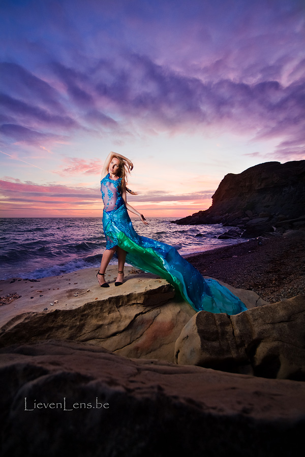 Female model photo shoot of Posing Grace by Lieven Lens in Cap Gris Nez