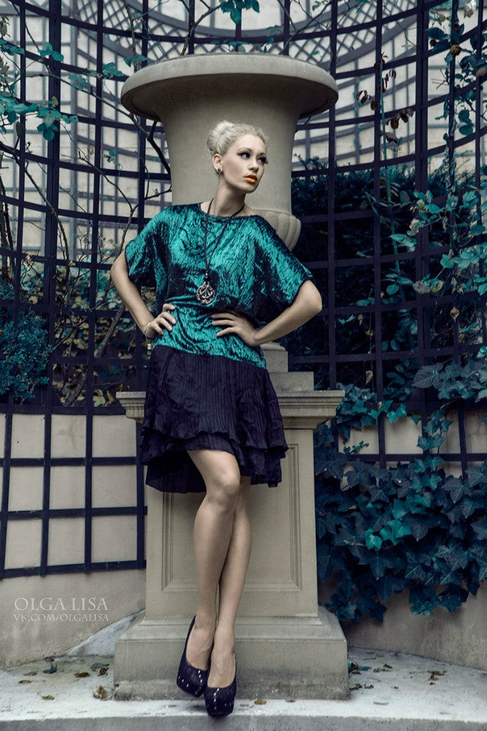 Female model photo shoot of Valeriya Engel